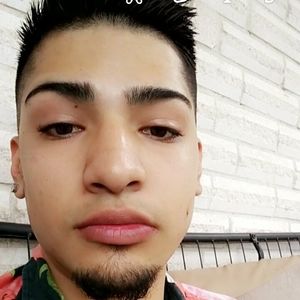 Meet your Posher, Lucas